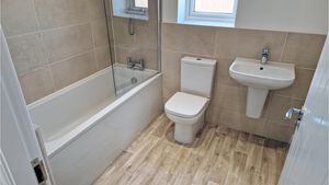 Photo 21- click for photo gallery